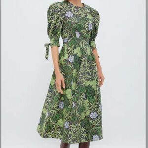 HYACINTH HOUSE Green Vine Floral Grayson Midi Dress